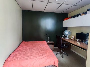 VENTA DE CASA DE 2 PISOS EN COMAS