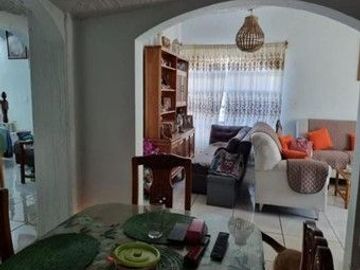 BONITA PROPIEDAD EN  C. TULIPANES 325,  VILLA FLORIDA SECTOR B, 88715  REYNOSA, TAMPS.