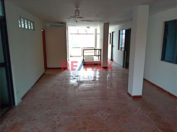 Alquiler De Local Comercial En La Avenida Ancon Distrito Puente Piedra