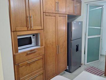 Departamento amueblado en renta en Bosques Condominio