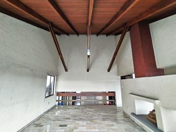🏡✨ CASA EXCLUSIVA EN LA CALLE BRASIL – AMPLIA, ELEGANTE Y EN ZONA DE ALTA PLUSVALÍA ✨🏡