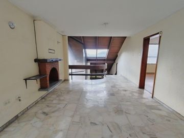 🏡✨ CASA EXCLUSIVA EN LA CALLE BRASIL – AMPLIA, ELEGANTE Y EN ZONA DE ALTA PLUSVALÍA ✨🏡