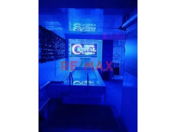 Venta De Hostal De 5 Pisos + Azotea En San Juan De Lurigancho