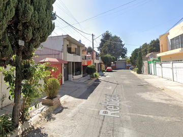 OPORTUNIDAD DE INVERSIÓN Propiedad de Recuperación Bancaria en Rebeca, Unidad Victoria, Toluca de Lerdo, EdoMéx.