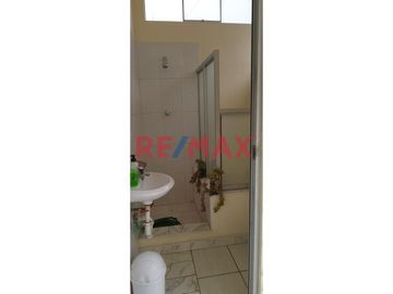 Venta De Casa En Residencial Los Paltos De San Antonio De Carapongo Lurigancho