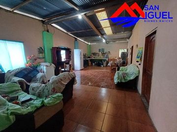 SE VENDE CASA RENTERA, ÁREA 1.548 M2. QUININDÉ – ESMERALDAS - ECUADOR