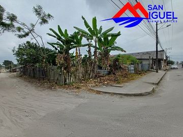 SE VENDE CASA RENTERA, ÁREA 1.548 M2. QUININDÉ – ESMERALDAS - ECUADOR