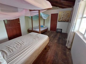 SE VENDE CASA DE DOS PLANTAS + VILLA,  LA UNIÓN – QUININDÉ – ESMERALDAS – ECUADOR