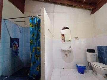 SE VENDE CASA DE DOS PLANTAS + VILLA,  LA UNIÓN – QUININDÉ – ESMERALDAS – ECUADOR