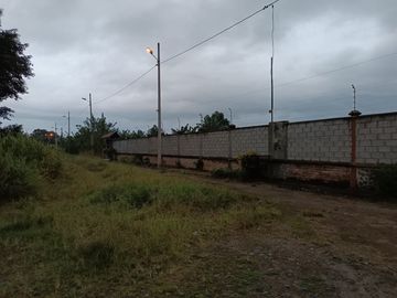 SE VENDE HERMOSA CASA 251 M2. DE CONST. NUEVO QUININDÉ – QUININDÉ – ESMERALDAS - ECUADOR