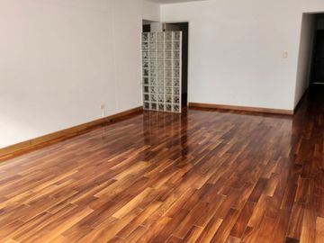 VEND DEPA+COCHERA+DEPÓSITO EN MIRAFLORES $195,000.