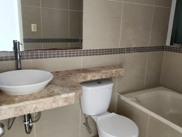 VEND DEPA+COCHERA+DEPÓSITO EN MIRAFLORES $195,000.