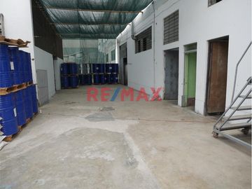 🏗️ ¡Oportunidad Única Para Inversionistas Y Empresas En Expansión! 🛠️ Local Industrial En Smp
