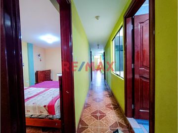 Se Vende Casa De 3 Pisos En Urb. El Mercurio En Pte Piedra