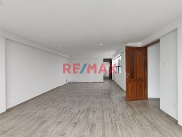 Departamento Flat En Surco De Estreno