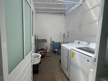 ¡Casa de 1 planta en León! Ubicación privilegiada y lista para habitar
