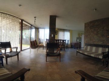 Casa en venta de 3 habitaciones de oportunidad, en Pedro Vicente Maldonado, Quito Ecuador