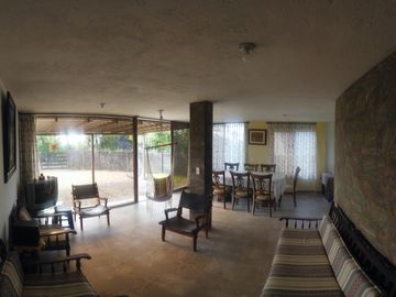 Casa en venta de 3 habitaciones de oportunidad, en Pedro Vicente Maldonado, Quito Ecuador