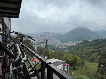 VENTA O PERMUTA CASA CON RENTA EN VENTA SECTOR ALTOS DE BELLAVISTA VIA HACIA TURIN, VILLAMARIA