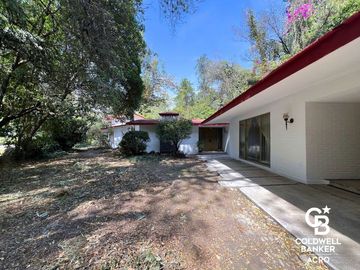 Casa en Venta como Terreno, Club de Golf Hacienda
