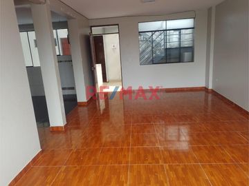 Vendo Lindo Departamenton En Pueblo Joven Mateo Pumacahua Limite Con Chorrillos
