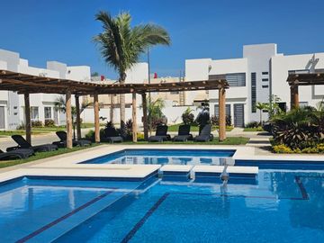 ¡ VENTA CASA 3 RECAMARAS EN ZONA DIAMANTE CON CLUB DE PLAYA !