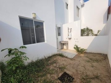 ¡ VENTA CASA 3 RECAMARAS EN ZONA DIAMANTE CON CLUB DE PLAYA !