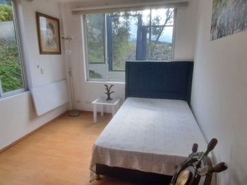 VENTA DE CASA INDEPENDIENTE DE 320 m2 EN LA FLORIDA, VILLAMARÍA, CALDAS.