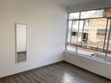 BONITA CASA EN VENTA URB. CAMPO REAL, CAJAMARCA
