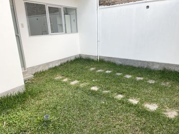 BONITA CASA EN VENTA URB. CAMPO REAL, CAJAMARCA