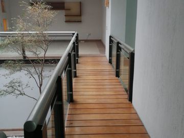 PRECIOSA CASA REMODELADA EN VENTA LOMAS DEL SEMINARIO