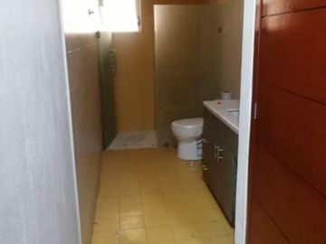 PRECIOSA CASA REMODELADA EN VENTA LOMAS DEL SEMINARIO
