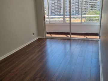 Departamento en venta Remodelado en Santa Isabel con Lira 3D/2B + Estacionamiento