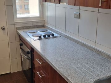 Departamento en venta Remodelado en Santa Isabel con Lira 3D/2B + Estacionamiento