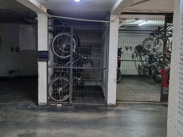 Departamento en venta Remodelado en Santa Isabel con Lira 3D/2B + Estacionamiento