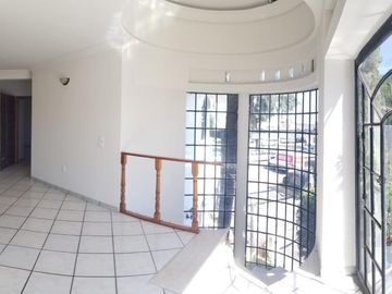 EXCELENTE CASA CONDOMINIO CUMBRES, RESIDENCIAL GUADALUPE