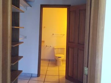 EXCELENTE CASA CONDOMINIO CUMBRES, RESIDENCIAL GUADALUPE