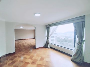 Se Vende Departamento en el sector de Quito Tenis