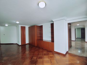 Se Vende Departamento en el sector de Quito Tenis