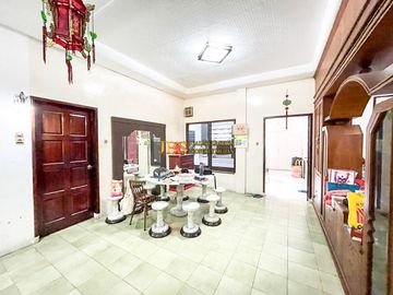 Dijual Villa di Komplek Taman Polonia Jalan Taman Polonia 1