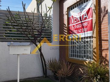 Casa Venta, Cerca Plaza Patria, Colinas de Atemajac, Zapopan