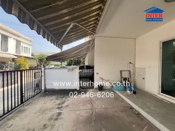 2-storey townhouse, 18 sq m, Pleno Village, Ram Intra-Wongwaen, Soi Liap Khlong Song 10, Kanchanaphisek Road, Hai Rat Road, Khlong Sam Wa District, Ba