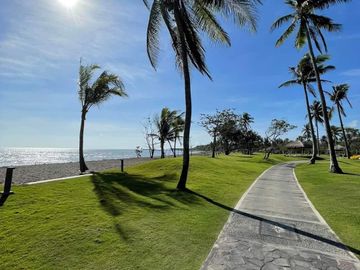 𝗦𝗢𝗟𝗠𝗘𝗥𝗔 𝗖𝗢𝗔𝗦𝗧 𝗕𝗬 𝗗𝗠𝗖𝗜 𝗛𝗢𝗠𝗘𝗦 2 Bedroom Condotel in  Brgy., Subukin and Calubcub II, San Juan Batangas - 2-3 hours from Manila