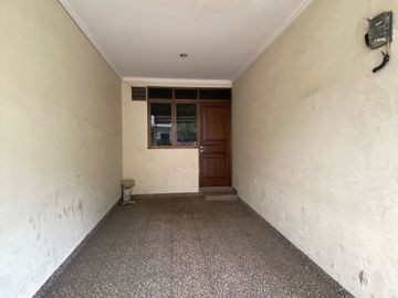 TURUN HARGA! Rumah 2 Lantai di Elang Bintaro Sektor 9, LT 185m², Harga 4.2M-3,9 (NEGO)