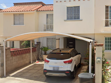 HERMOSA CASA EN FRACCIONAMIENTO EN CULIACAN