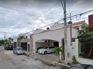 PRECIOSA CASA EN MERIDA