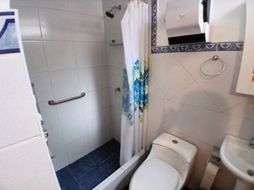 🏡 ¡CASA IDEAL PARA FAMILIAS GRANDES EN LA MOLINA! 3 DEPARTAMENTOS EN 1 🏡✨