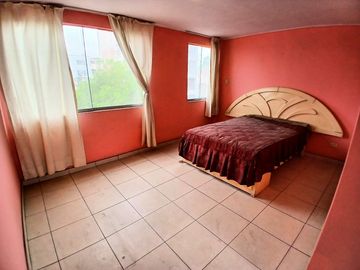 🏡 ¡CASA IDEAL PARA FAMILIAS GRANDES EN LA MOLINA! 3 DEPARTAMENTOS EN 1 🏡✨