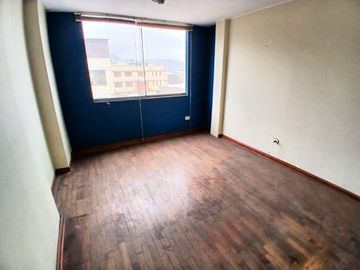 🏡 ¡CASA IDEAL PARA FAMILIAS GRANDES EN LA MOLINA! 3 DEPARTAMENTOS EN 1 🏡✨