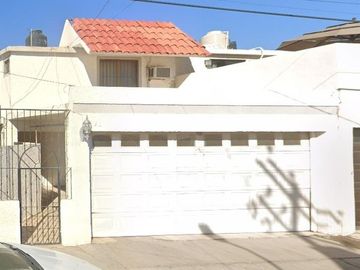 AV CINCO 29,  BUGAMBILIA, 83140  HERMOSILLO, SONORA.
